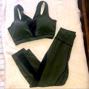 Gianni Bini Dark Green Bra & Leggings Set